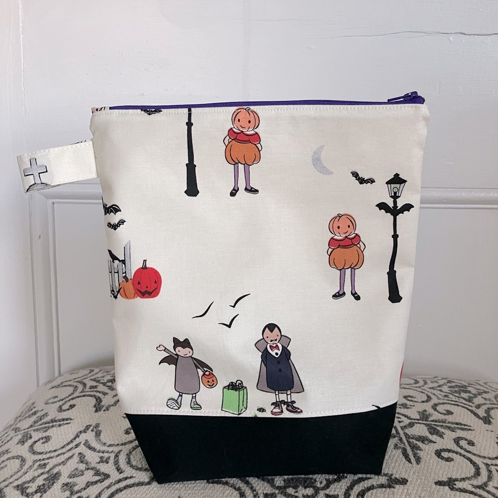 Halloween Zippered Cotton Bag